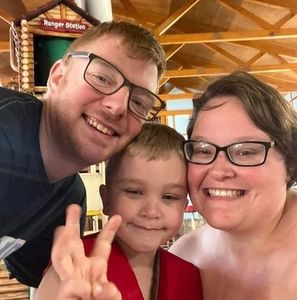 Meet your Posher, Aaron